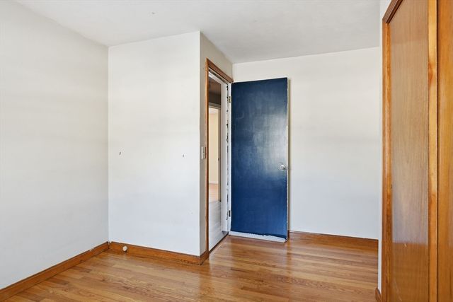 55 Gardens Dr, Springfield, MA 01119