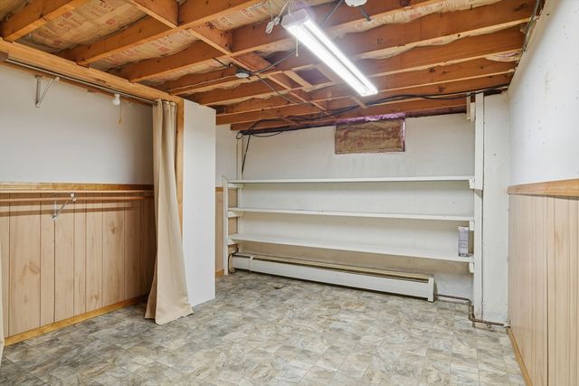 55 Gardens Dr, Springfield, MA 01119