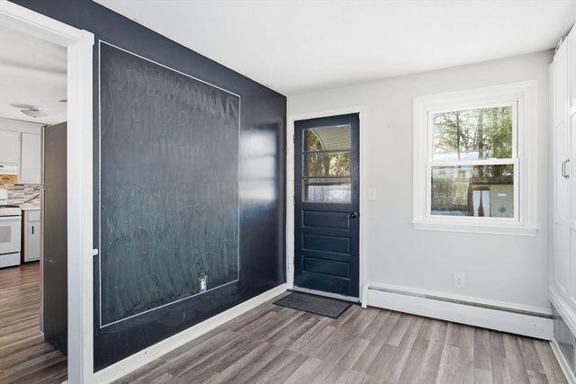 55 Gardens Dr, Springfield, MA 01119