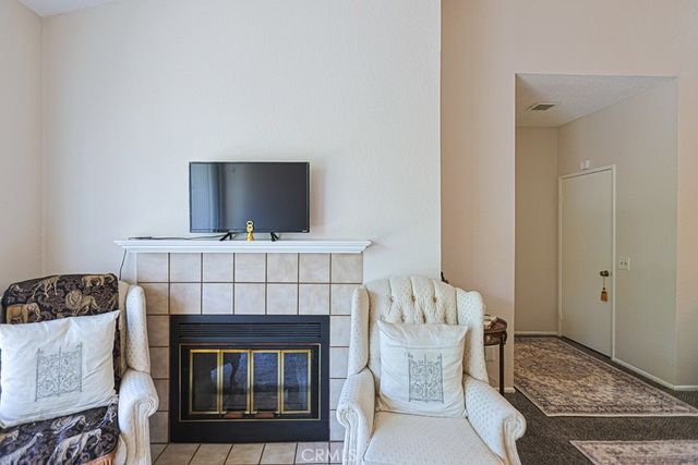 10610 Lakeside Dr, Garden Grove, CA 92840