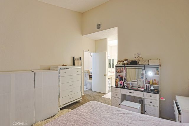 10610 Lakeside Dr, Garden Grove, CA 92840
