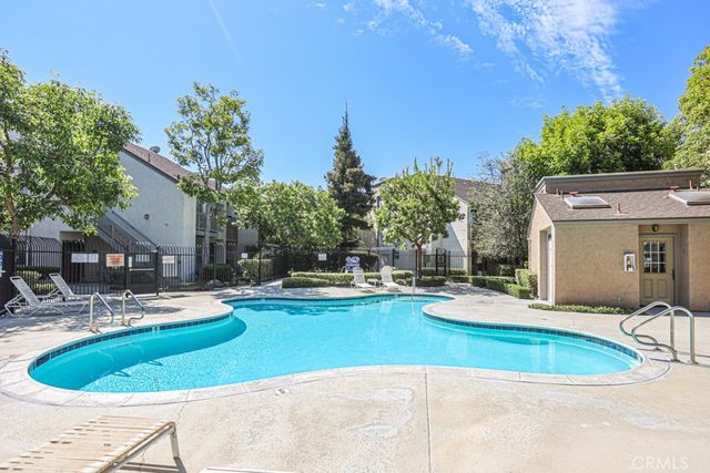 10610 Lakeside Dr, Garden Grove, CA 92840