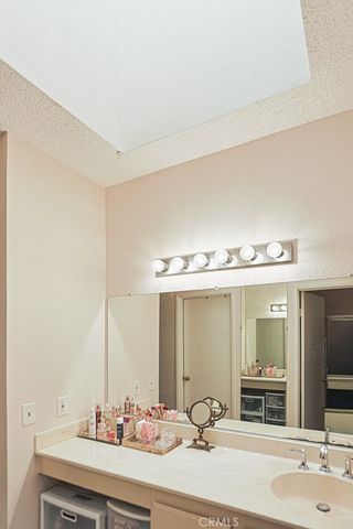 10610 Lakeside Dr, Garden Grove, CA 92840