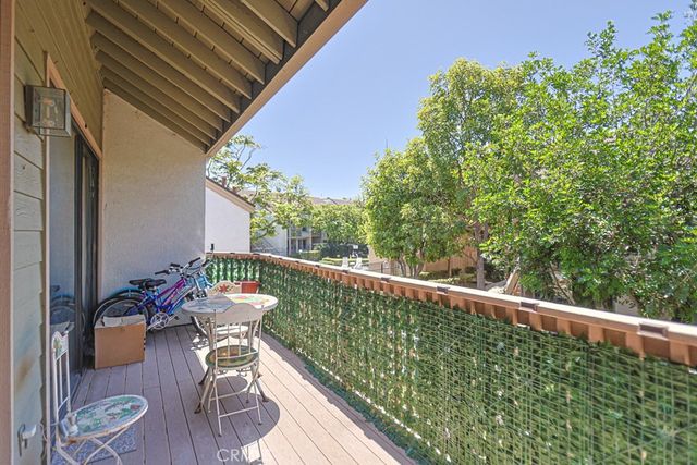 10610 Lakeside Dr, Garden Grove, CA 92840