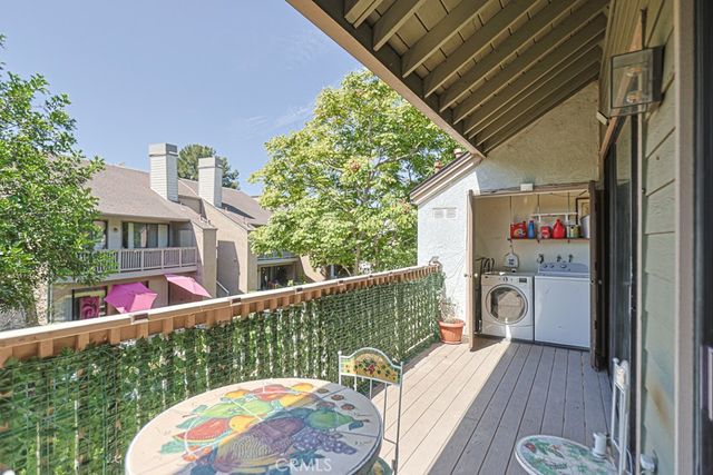 10610 Lakeside Dr, Garden Grove, CA 92840