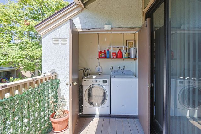 10610 Lakeside Dr, Garden Grove, CA 92840