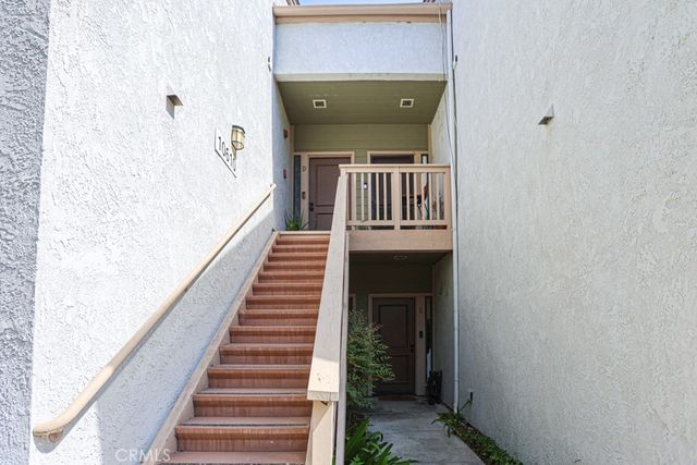 10610 Lakeside Dr, Garden Grove, CA 92840