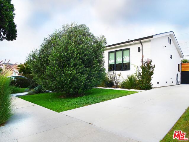 3744 Somerset Drive, Los Angeles, CA 90016