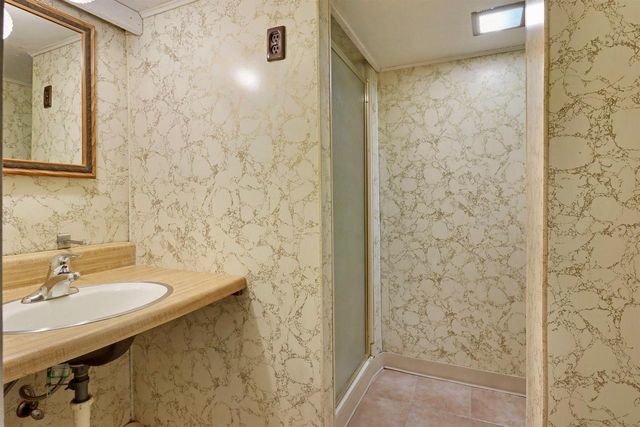 427 9th PLACE, Kenosha, WI 53140