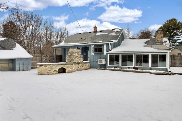 427 9th PLACE, Kenosha, WI 53140