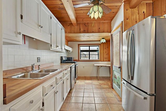 427 9th PLACE, Kenosha, WI 53140