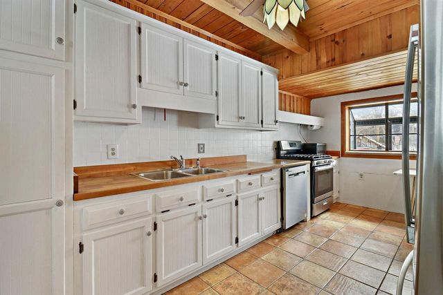 427 9th PLACE, Kenosha, WI 53140