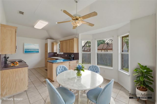 500 Bluebonnet Drive, Burleson, TX 76028