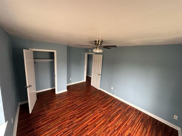 7301 Brockley Lane, Houston, TX 77087