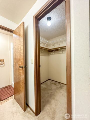 3560 Narrows View Lane NE #5-201, Bremerton, WA 98310