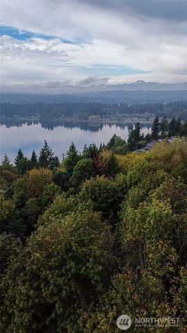 3560 Narrows View Lane NE #5-201, Bremerton, WA 98310