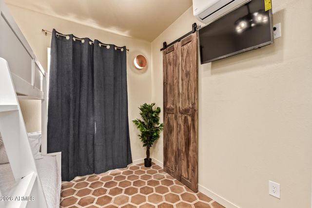 1956 E Dunbar Drive, Tempe, AZ 85283