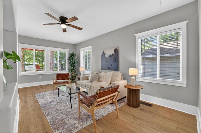 3420 9th Ave, Sacramento, CA 95817