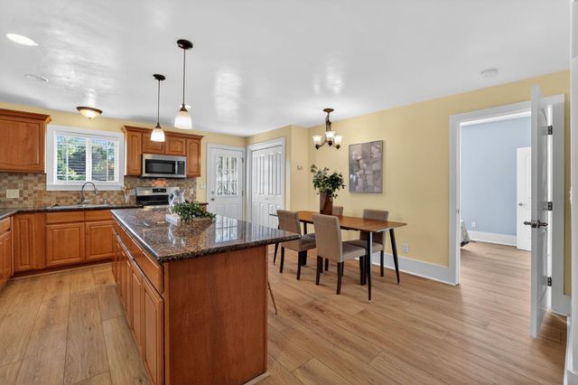 3420 9th Ave, Sacramento, CA 95817