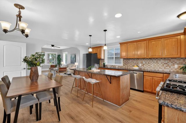 3420 9th Ave, Sacramento, CA 95817