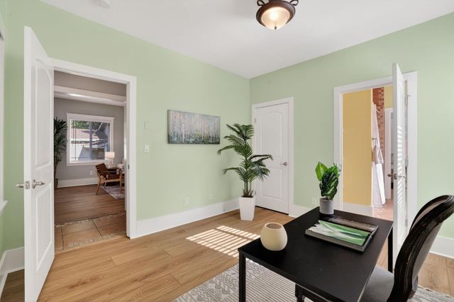 3420 9th Ave, Sacramento, CA 95817