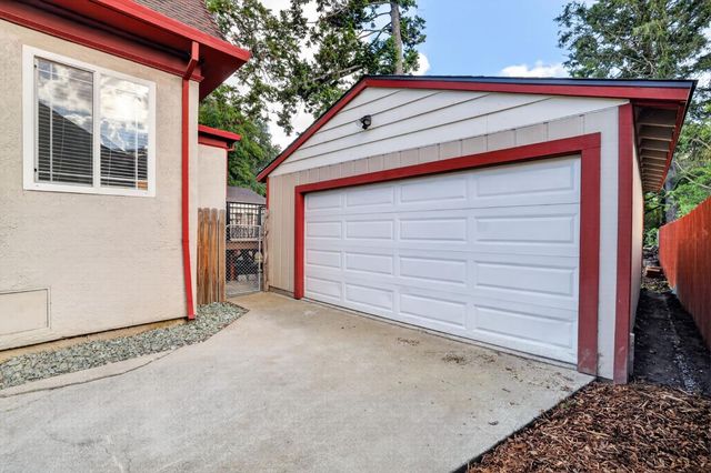 3420 9th Ave, Sacramento, CA 95817