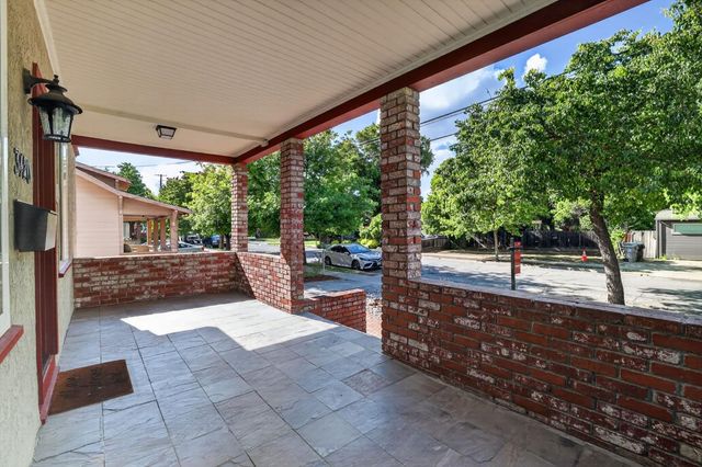 3420 9th Ave, Sacramento, CA 95817