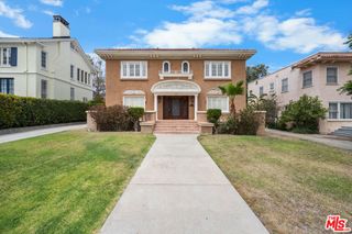 1231 S St Andrews Place, Los Angeles, CA 90019
