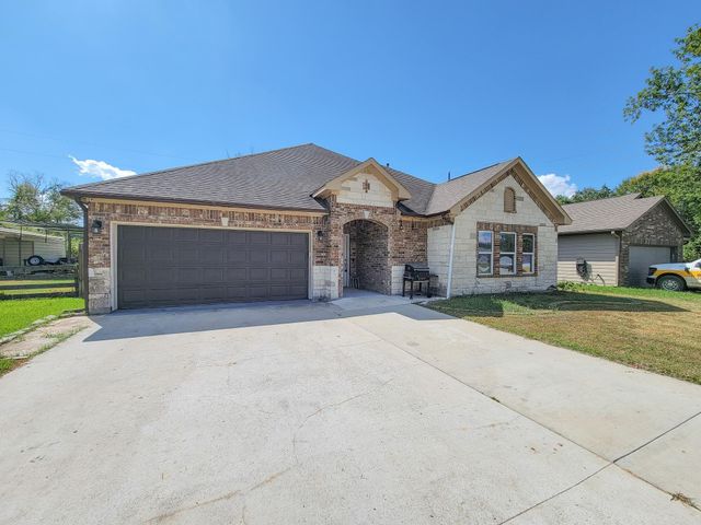 406 Elm Lake Drive, Houston, TX 77336