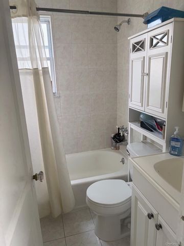 56 Cornell Street 2nd floor, Williston Park, NY 11596