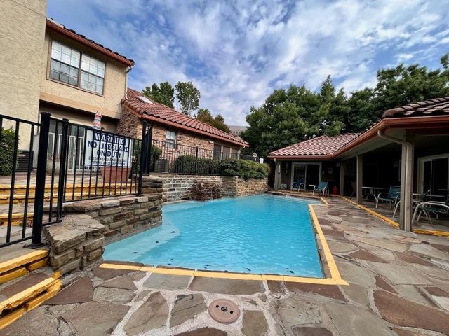 6505 Hickock Drive 4A, Fort Worth, TX 76116