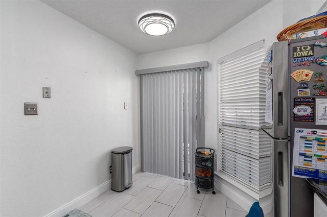 6505 Hickock Drive 4A, Fort Worth, TX 76116