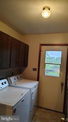 802 OXFORD CIR, Salisbury, MD 21804