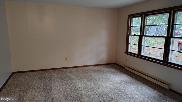 802 OXFORD CIR, Salisbury, MD 21804