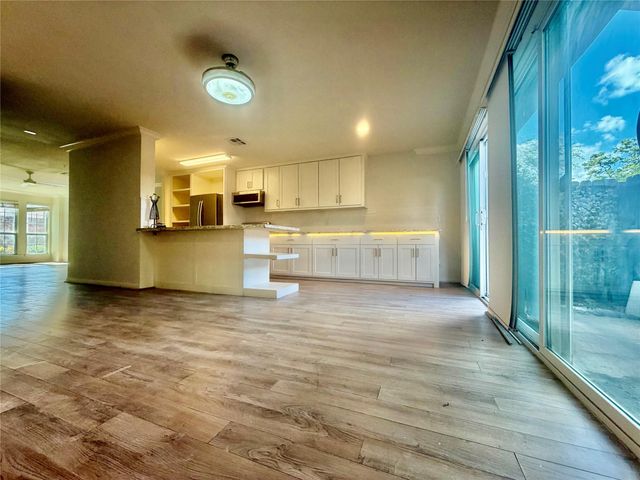 5800 Lumberdale Road 89, Houston, TX 77092