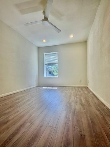 5800 Lumberdale Road 89, Houston, TX 77092