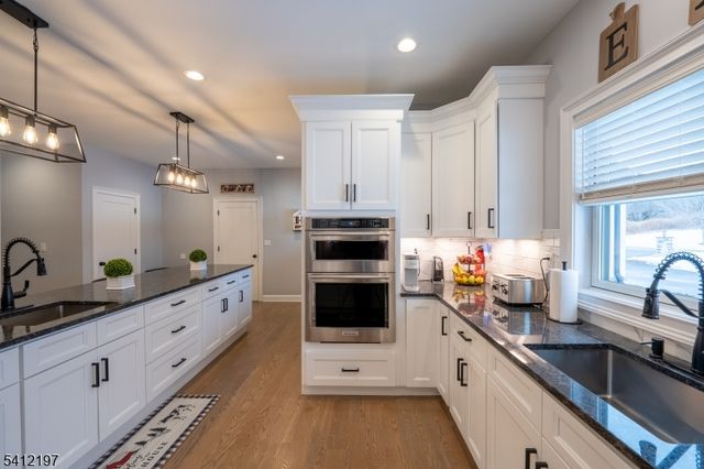 27 Sterling Dr, Wantage Twp., NJ 07461