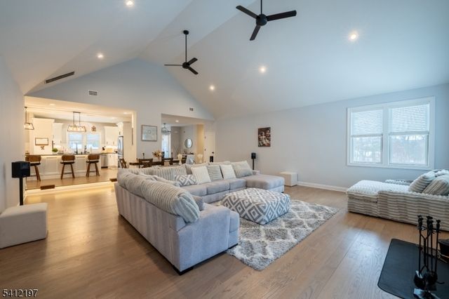 27 Sterling Dr, Wantage Twp., NJ 07461