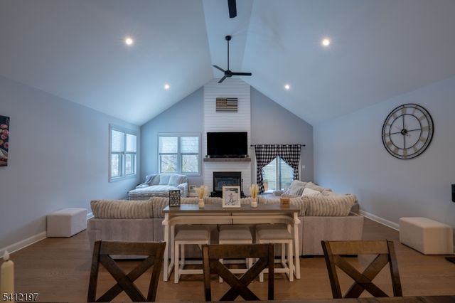 27 Sterling Dr, Wantage Twp., NJ 07461