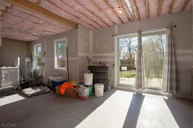 27 Sterling Dr, Wantage Twp., NJ 07461