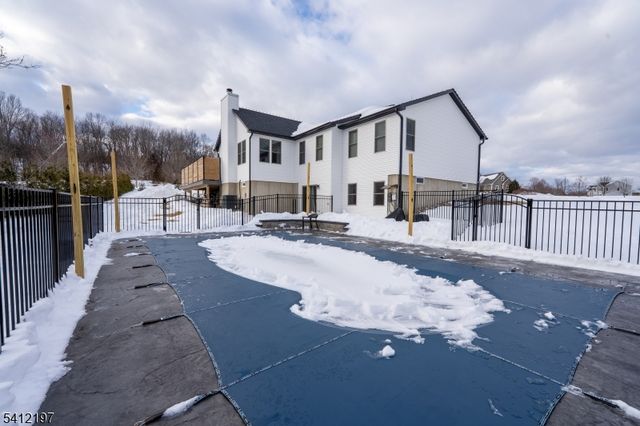 27 Sterling Dr, Wantage Twp., NJ 07461