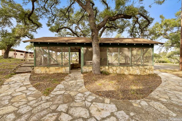 315 Flying R Ranch, Spring Branch, TX 78070