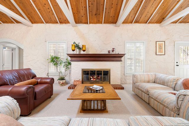 315 Flying R Ranch, Spring Branch, TX 78070