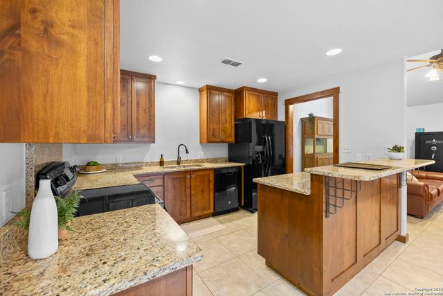 315 Flying R Ranch, Spring Branch, TX 78070