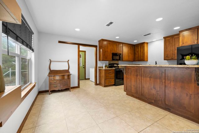 315 Flying R Ranch, Spring Branch, TX 78070