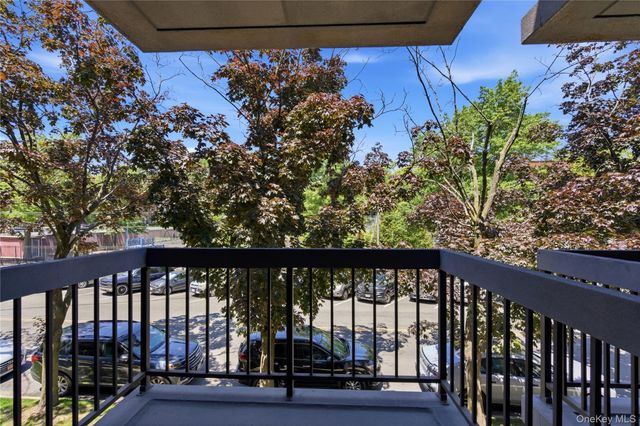 16306 71st Avenue 1323, Fresh Meadows, NY 11365