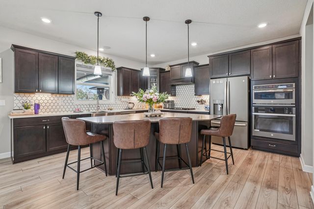 5928 Pinnacle Circle NE, Prior Lake, MN 55372