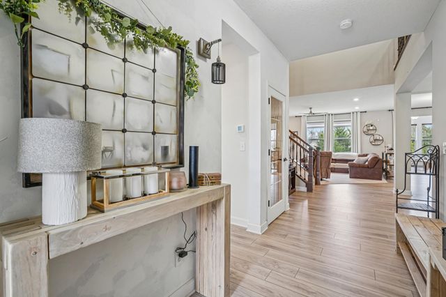 5928 Pinnacle Circle NE, Prior Lake, MN 55372