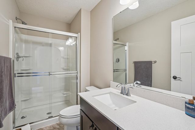 5928 Pinnacle Circle NE, Prior Lake, MN 55372