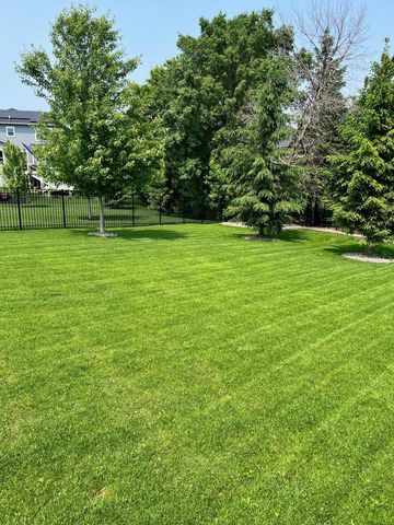 5928 Pinnacle Circle NE, Prior Lake, MN 55372